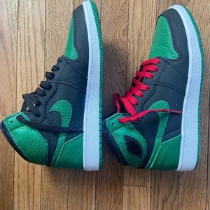 Nike Air Jordan 1 retro High OG Pine Green 2.0